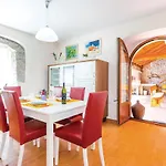 Feriehus Luxurious In Bregi