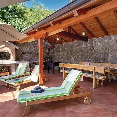 Cozy In Bregi With Wifi * Breza